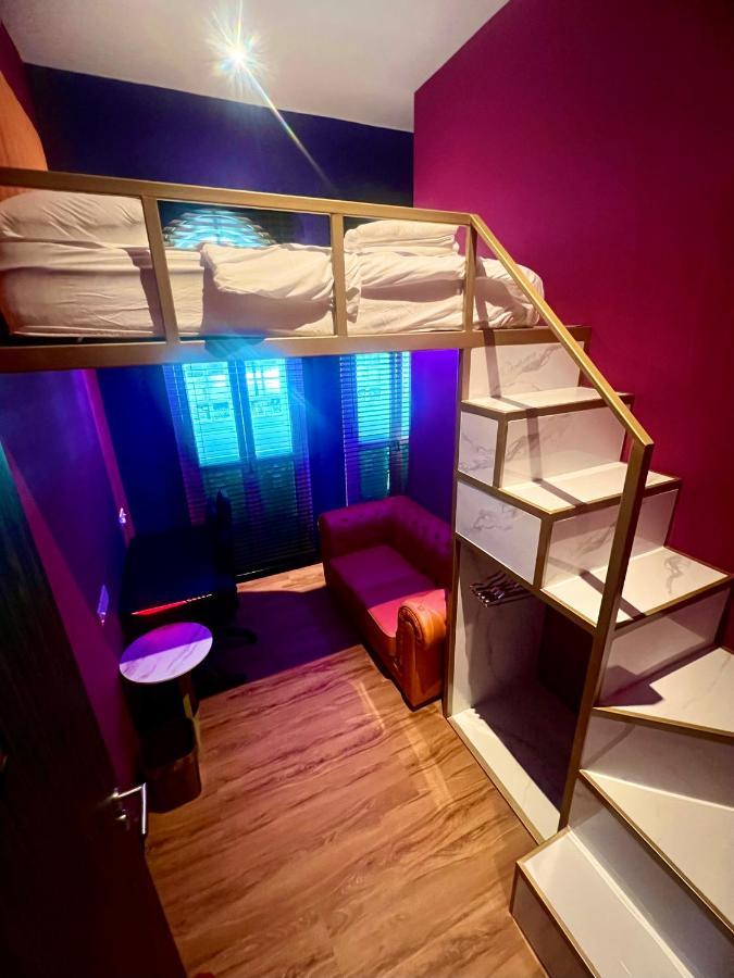 Arena Esports @ Orchard Hotell Singapore Eksteriør bilde